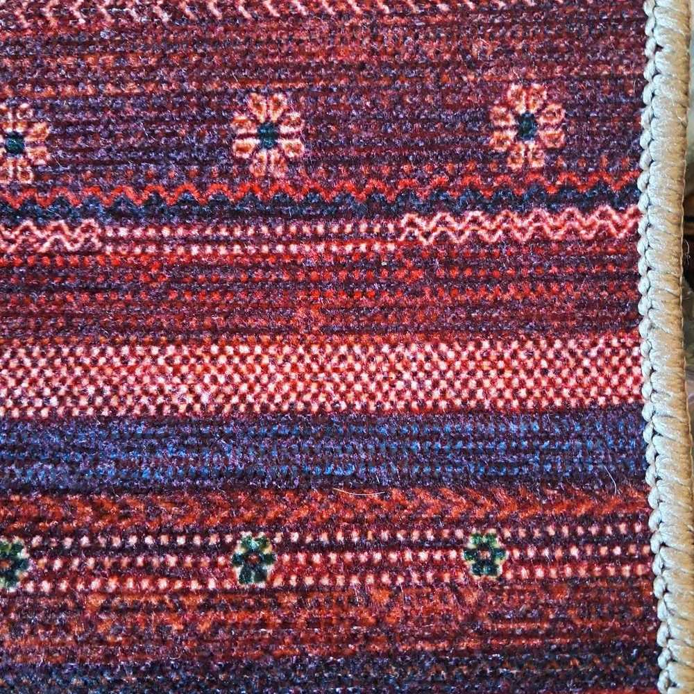 Keen Home NWT 2'x3' Boho Striped Rug Non-Slip Macine Washable In Burgundy/Blue